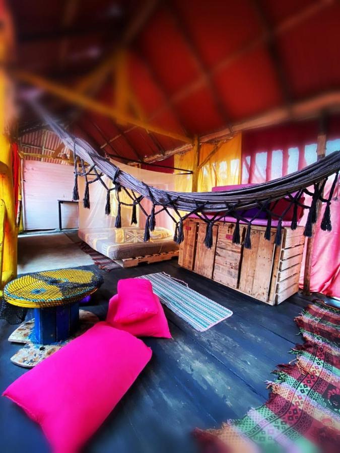 Tipiland Baru La Casa Del Mono Hotel Плая Бланка Екстериор снимка